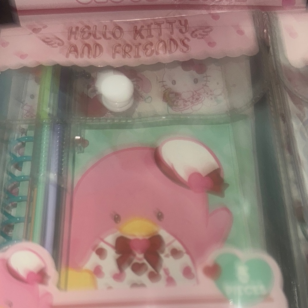 Hello Kitty Stationery NWOT Choose 1 - Picture 2 of 3